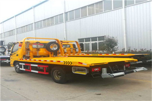 冕宁附近拖车救援搭电